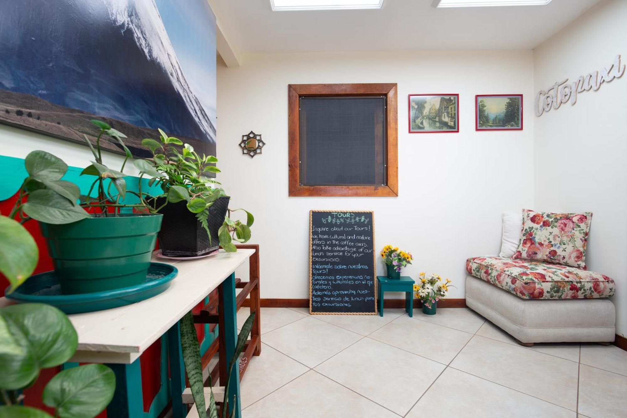 Hostal El Quinde Саленто Экстерьер фото